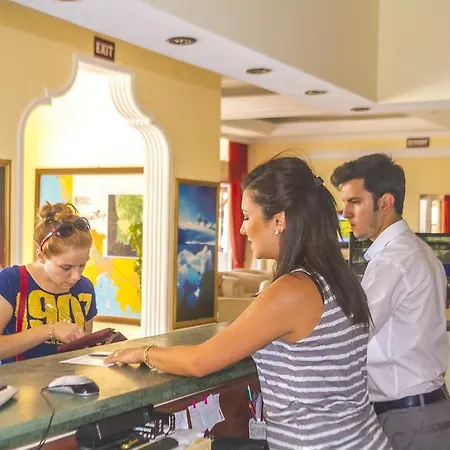 Temple Class Hotel
