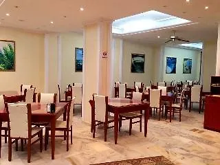 Temple Class Hotel 2*